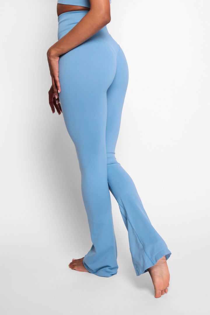 Glow Up High Waist Push Up Flare Long Leggings