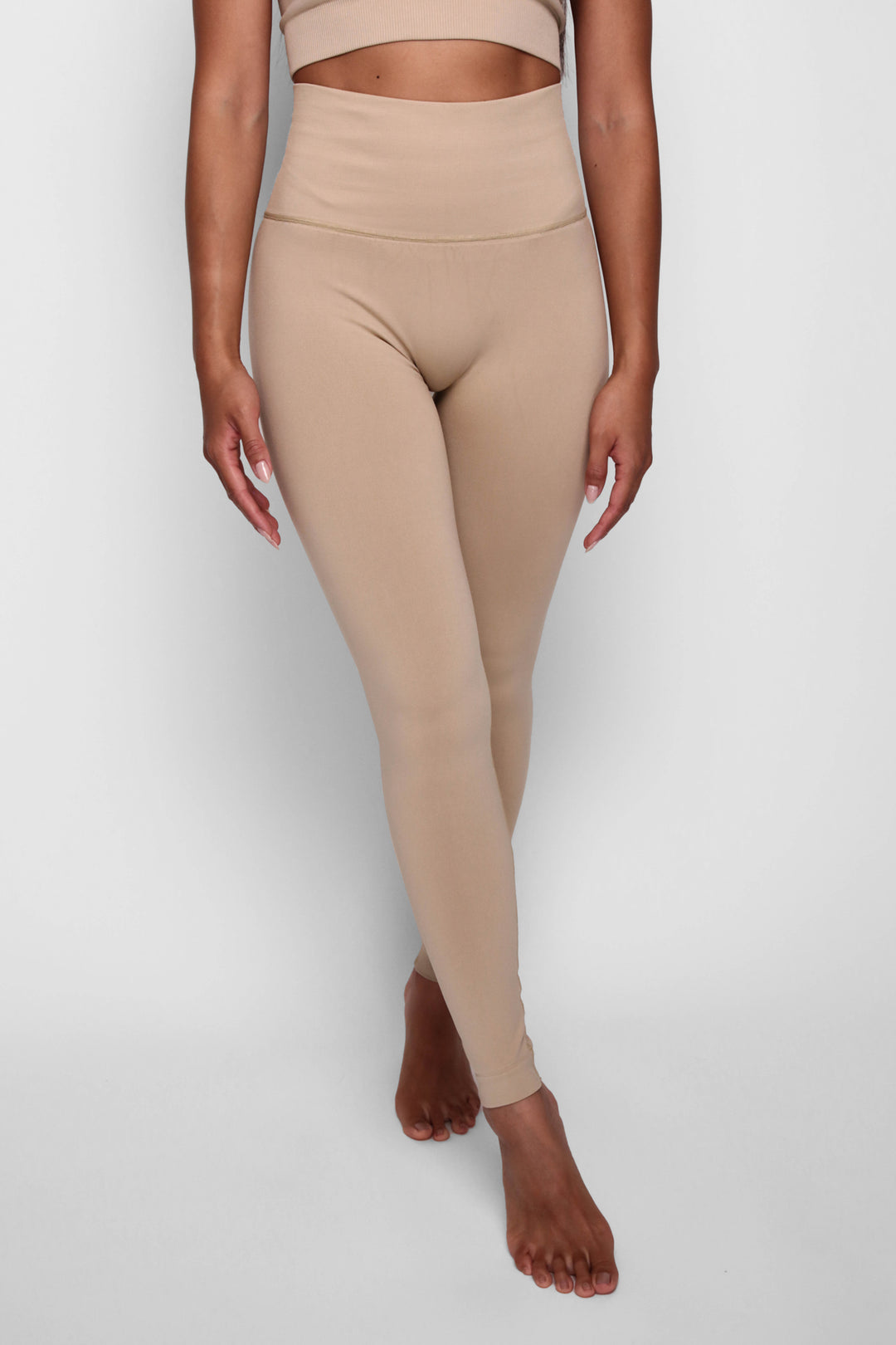 Makai T Soft Push Up High Waisted Long Leggings